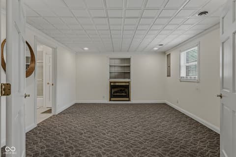 Photo of 4695 Stonebridge Court, Columbus, IN