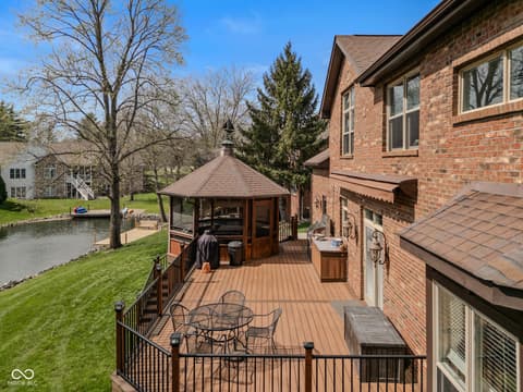 Photo of 4695 Stonebridge Court, Columbus, IN