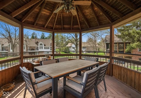 Photo of 4695 Stonebridge Court, Columbus, IN