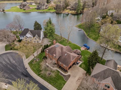 Photo of 4695 Stonebridge Court, Columbus, IN