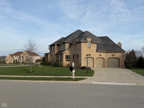 Side exterior at 10515 Roxley Bend, Carmel, IN