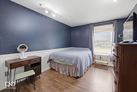 Photo of 18 Village Parkway, Pendleton, IN