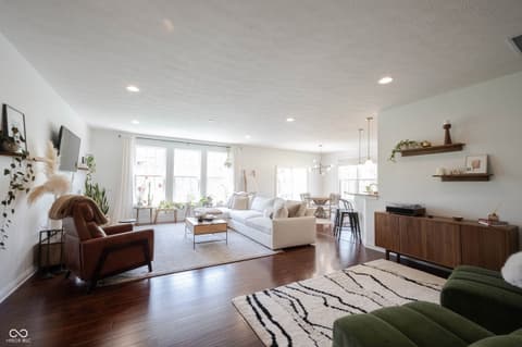Living room at 7401 Cassilly Court, Indianapolis, IN