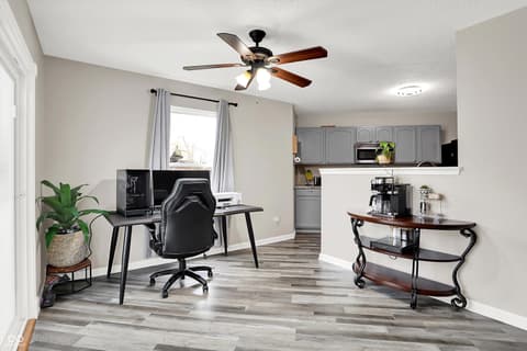 Photo of 5724 Grassy Bank Drive, Indianapolis, IN