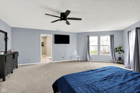 Photo of 5724 Grassy Bank Drive, Indianapolis, IN