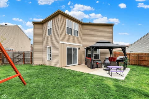 Photo of 5724 Grassy Bank Drive, Indianapolis, IN