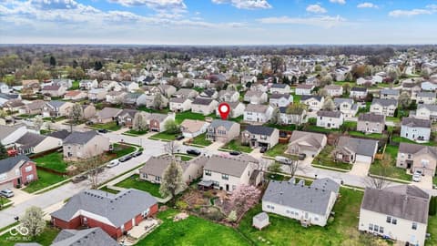 Photo of 5724 Grassy Bank Drive, Indianapolis, IN