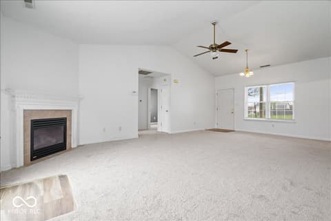 Photo of 4057 Redbud Court, Franklin, IN