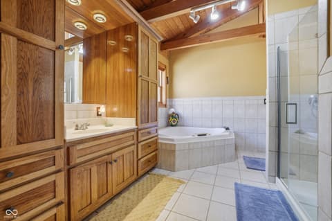 Bathroom at 2901 N Pierce Drive, Solsberry, IN