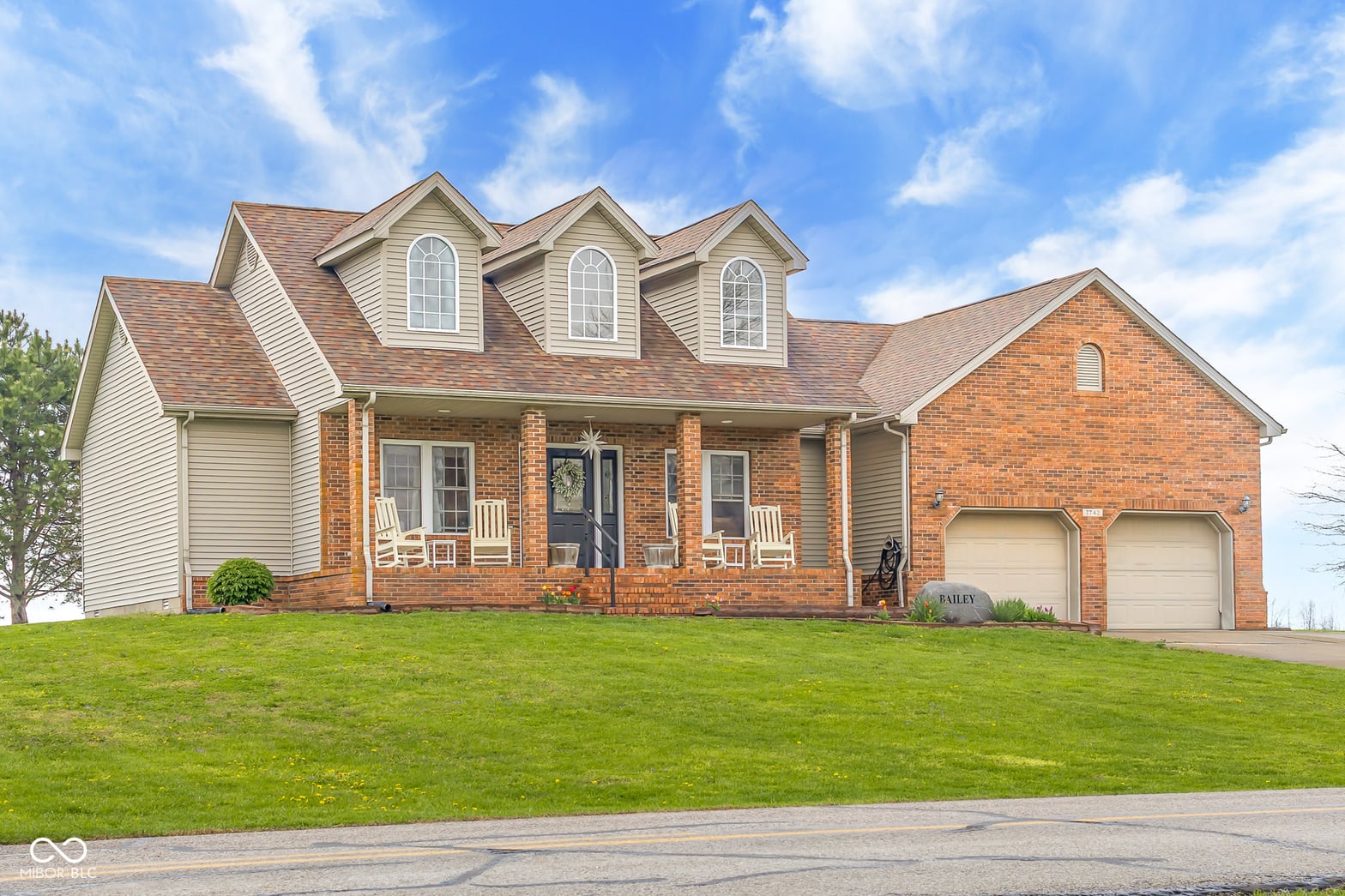 Photo of 7742 N 825 E, Hope, IN