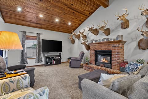 Photo of 7742 N 825 E, Hope, IN