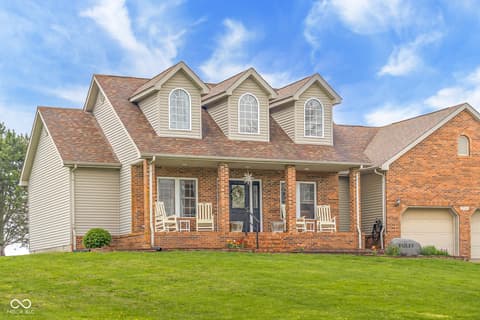 Photo of 7742 N 825 E, Hope, IN