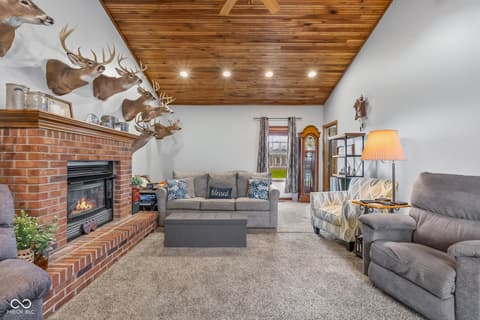Photo of 7742 N 825 E, Hope, IN