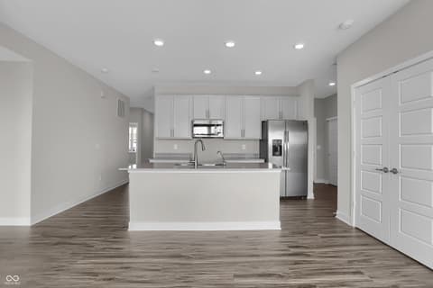 Photo of 5290 Foxley Park Lane, Avon, IN