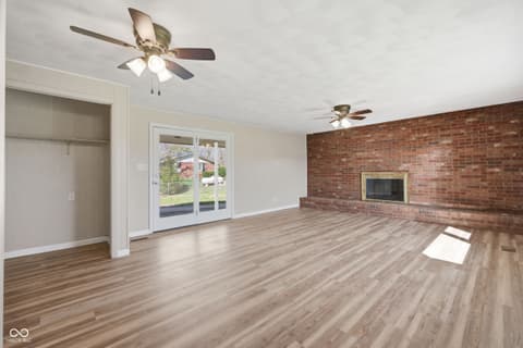 Living room at 5634 N Quail Lane, Middletown, IN