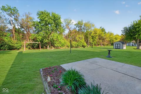 Yard at 106 Bays Drive, Noblesville, IN