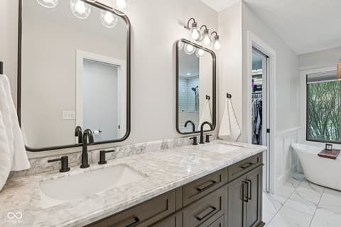 Primary bathroom at 649 Hamlet Drive, Avon, IN