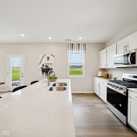 Photo of 1204 Phillips Drive, Greenfield, IN