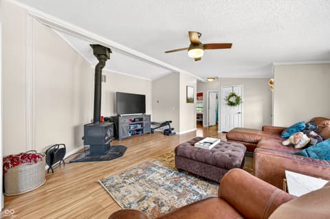 Photo of 4255 State Road 135 S, Nashville, IN