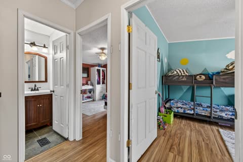 Photo of 4255 State Road 135 S, Nashville, IN