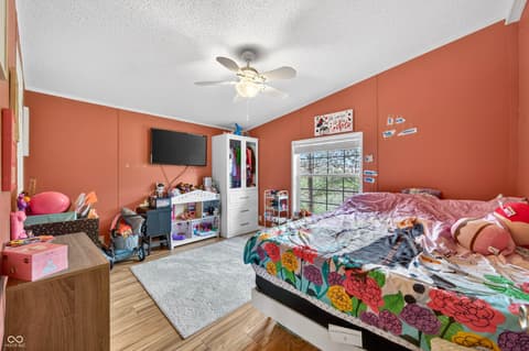 Photo of 4255 State Road 135 S, Nashville, IN