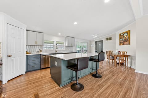 Photo of 4255 State Road 135 S, Nashville, IN