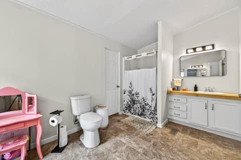 Photo of 4255 State Road 135 S, Nashville, IN