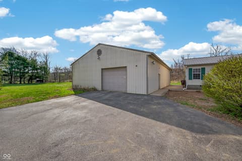 Photo of 4255 State Road 135 S, Nashville, IN