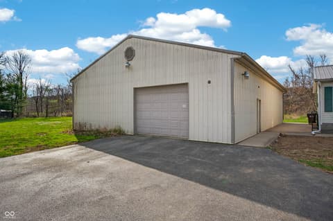 Photo of 4255 State Road 135 S, Nashville, IN