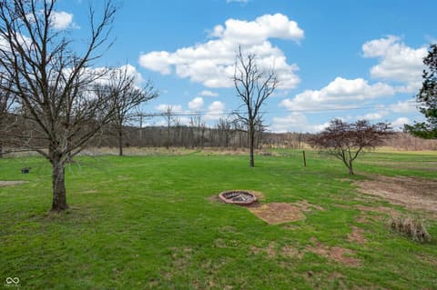 Photo of 4255 State Road 135 S, Nashville, IN