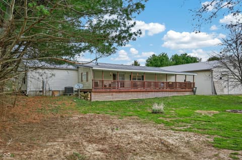 Photo of 4255 State Road 135 S, Nashville, IN