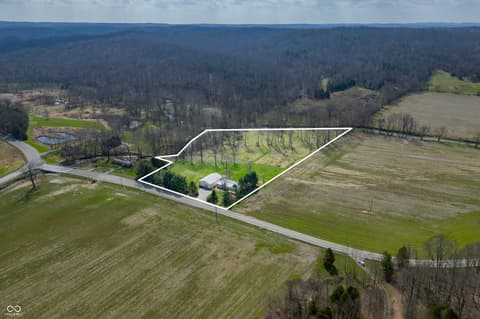 Photo of 4255 State Road 135 S, Nashville, IN