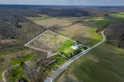 Photo of 4255 State Road 135 S, Nashville, IN