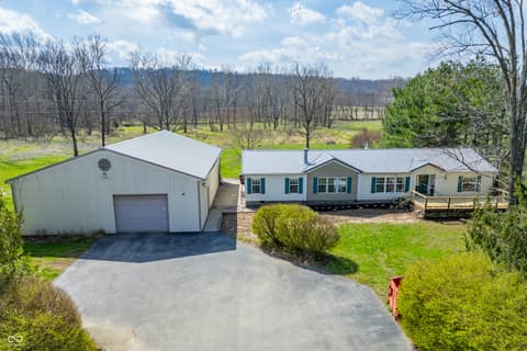 Photo of 4255 State Road 135 S, Nashville, IN