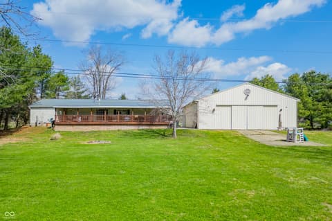 Photo of 4255 State Road 135 S, Nashville, IN