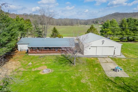 Photo of 4255 State Road 135 S, Nashville, IN