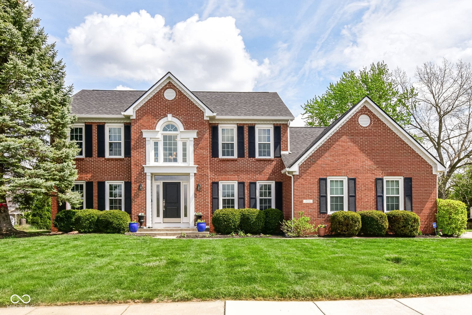 Photo of 9279 Oak Knoll Lane, Fishers, IN