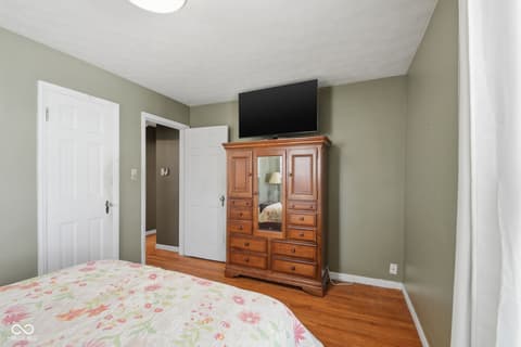 Photo of 5409 Indianola Avenue, Indianapolis, IN