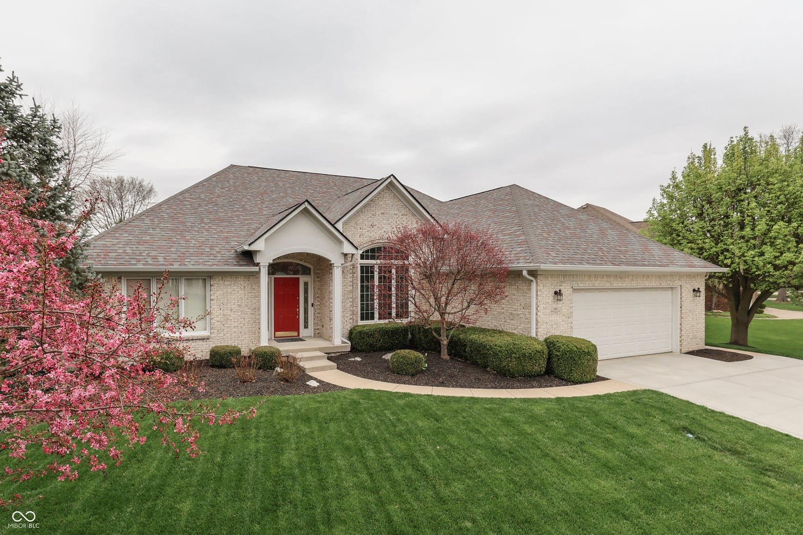 Photo of 3978 Brockton Manor South Drive, Greenwood, IN