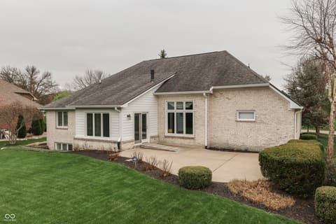 Photo of 3978 Brockton Manor South Drive, Greenwood, IN