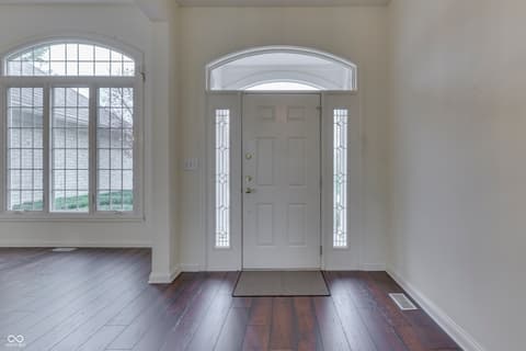 Foyer at 3978 Brockton Manor South Drive, Greenwood, IN