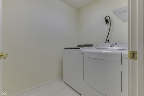 Laundry room at 3978 Brockton Manor South Drive, Greenwood, IN