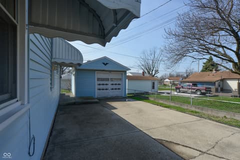 Photo of 3915 Brookville Road, Indianapolis, IN