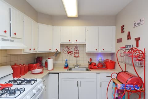 Photo of 2714 Baltimore Avenue, Indianapolis, IN