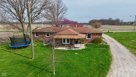 Photo of 10445 Maze Road, Indianapolis, IN