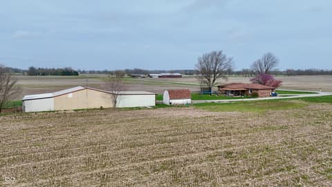 Photo of 10445 Maze Road, Indianapolis, IN