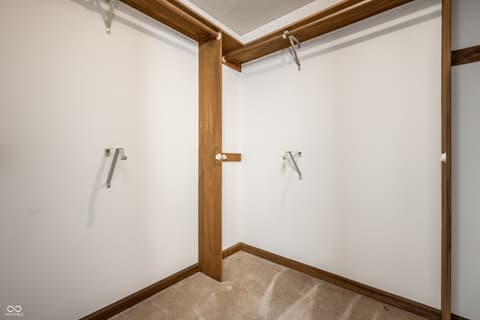 Photo of 828 Pebble Brook Place, Noblesville, IN