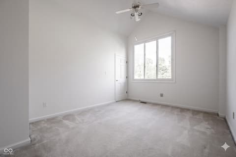 Photo of 828 Pebble Brook Place, Noblesville, IN