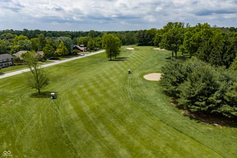 Photo of 828 Pebble Brook Place, Noblesville, IN