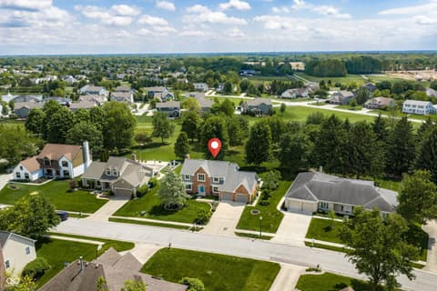 Photo of 828 Pebble Brook Place, Noblesville, IN